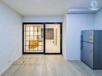 *****ทาวน์เฮ้าส์มือสองที่คุ้มที่สุด! ม.พิบูลย์ บางซื่อ เนื้อที่ 20 ตร.ว. ฟังก์ชัน 4 ห้องนอน 3 ห้องน้ำ สภาพสวย เดินระบบน้ำ-ไฟใหม่ พร้อมเฟอร์นิเจอร์! ทำเลดีใกล้เมือง! เชื่อมต่อรถไฟฟ้าสายสีม่วง "สถานีแยกติวานนท์" เข้า-ออกได้หลายทางทั้ง ถนนพิบูลย์สงคราม, ถนนวงศ์สว่าง และจุดขึ้นทางด่วน "ศรีรัช-วงแหวนรอบนอก"